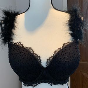 (2) Victoria’s Secret 34DD Demi Lined Bras NWOT